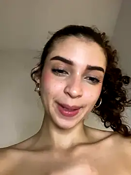 Anne_Wyntheris webcam