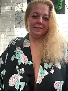 JenniferCarmen webcam