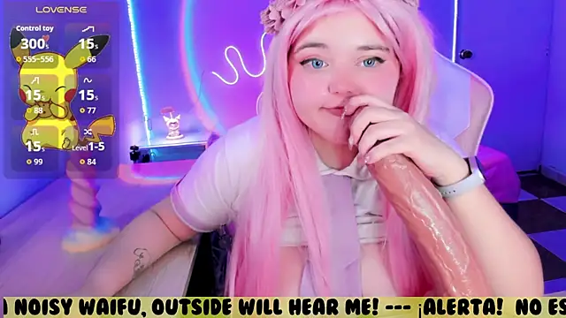 waifumochi_chan webcam