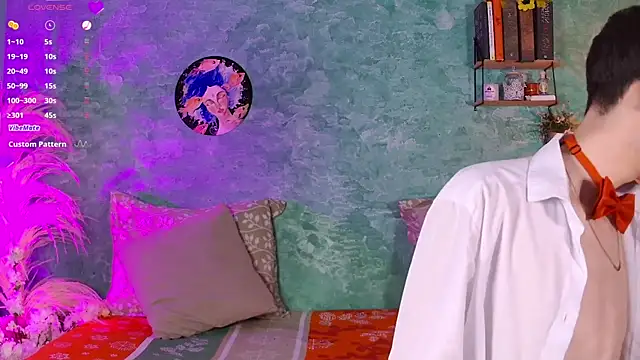 vicenteferrer (M twink) - make my hole creamy