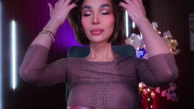 xxforyoureyesonlyxx webcam