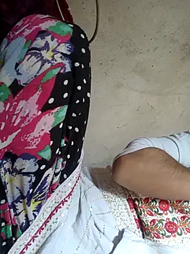 LOVELYKAJALBHABHI webcam