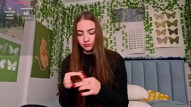 Fit_Brunette_ webcam