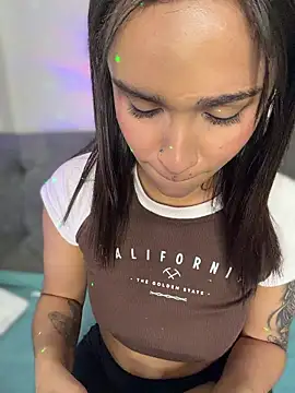 Isabella-Teen webcam