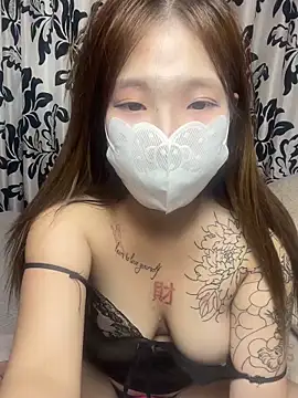 美女Xiaojiu-520在线直播