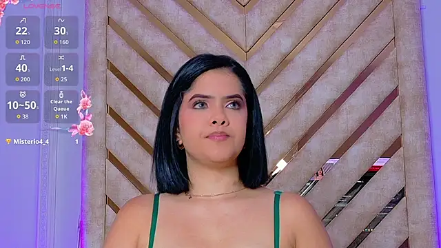 Martina-Roberts- webcam