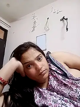 Trisha_71 webcam
