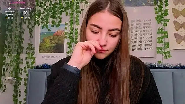 Fit_Brunette_ webcam