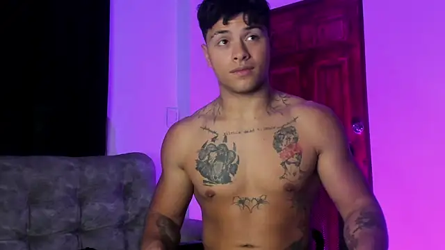 Dominic_Biker__ webcam