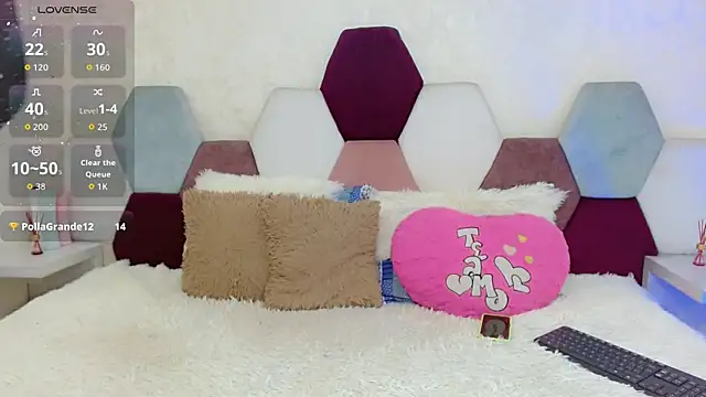 kushina_uzumaki75 webcam