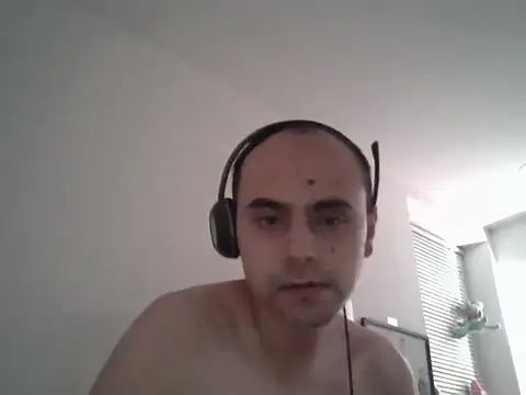 calientescitasoficial webcam