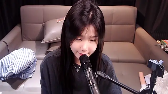 美女ruirui998在线直播