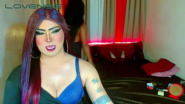 Incredible_Shemale webcam