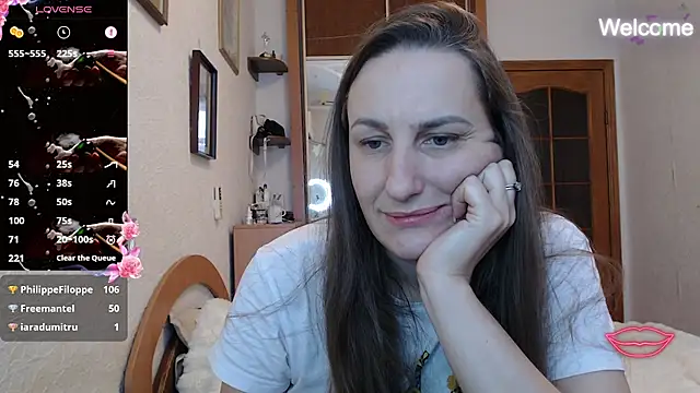 Yevgeshka-Milashka webcam