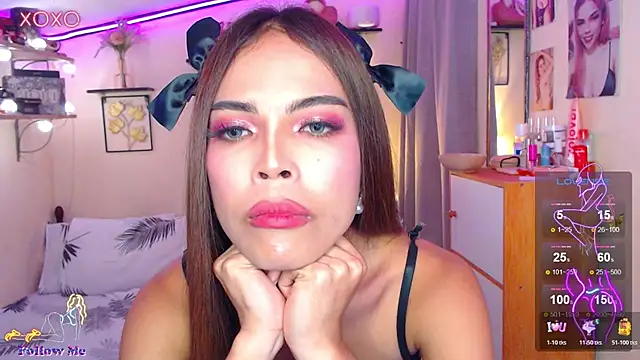 izabella_moore webcam