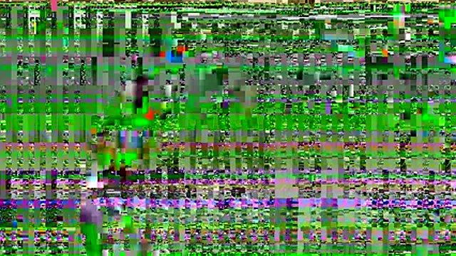 Hugetittiesxx2 webcam