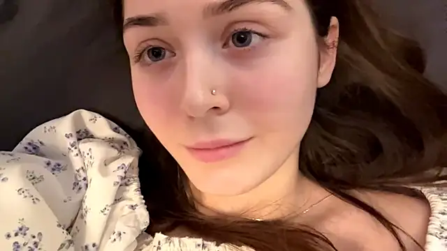 Adel_strongwoman webcam