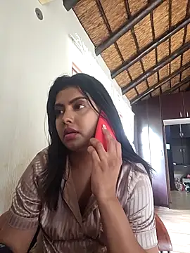 Indian_GlowingMiax webcam