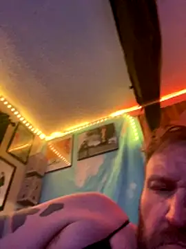 Thickwhitetight webcam