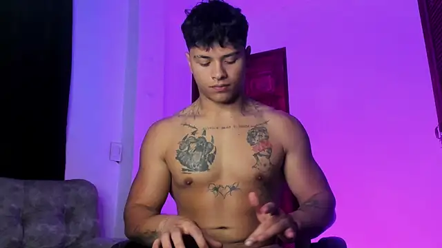 Dominic_Biker__ webcam