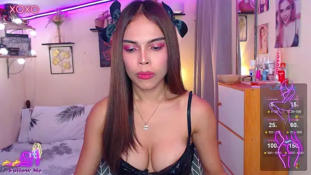 izabella_moore webcam