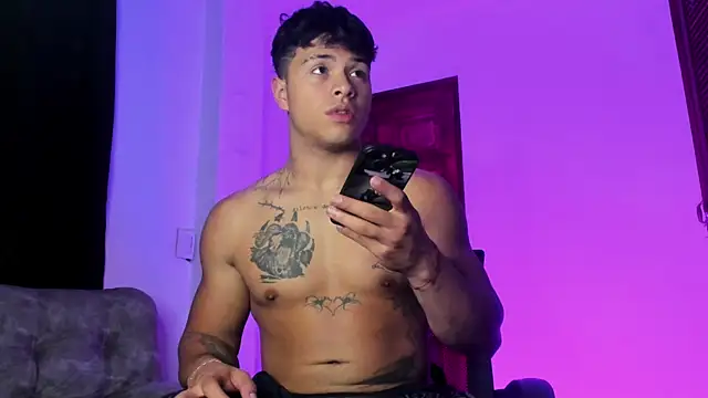 Dominic_Biker__ webcam