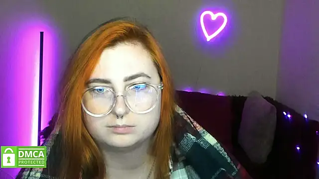 Alicia_love00 webcam