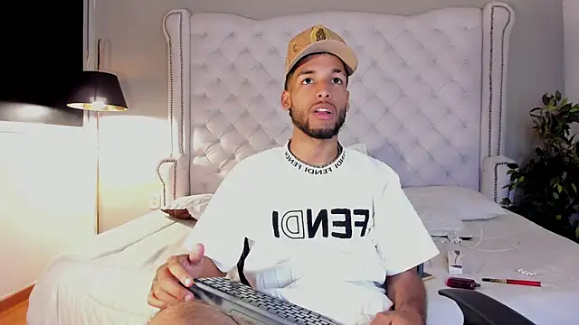 Thiagoferreti webcam