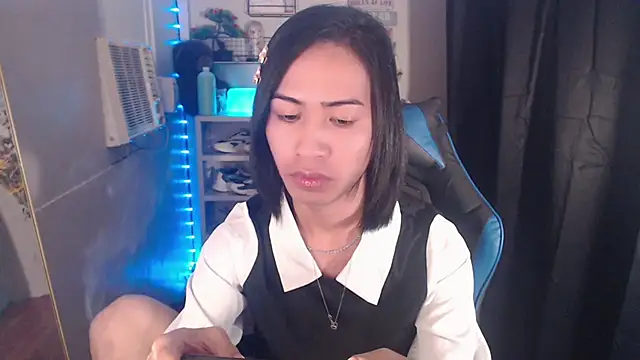 Miracle_TheBrat webcam