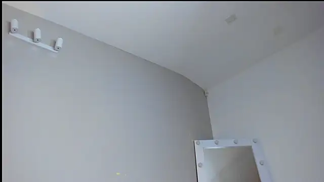 L1ittle_kitty_ webcam