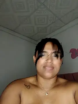 victoria_roussee webcam