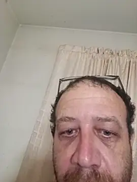 Exhibitionist040577 webcam