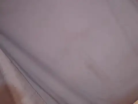 Xyourstellafox webcam