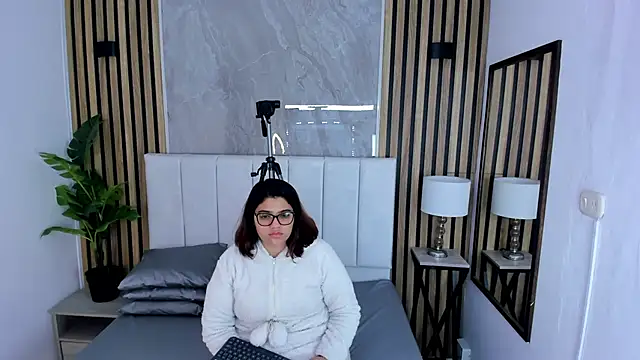 Carlotta_de_velour webcam