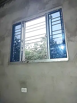 ariana_d20 - Ariana_d20's free webcam - UK Sex Cams