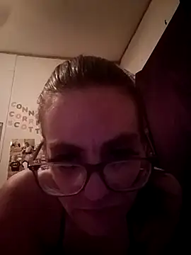 snowbird1117 - Snowbird1117's free webcam - UK Sex Cams