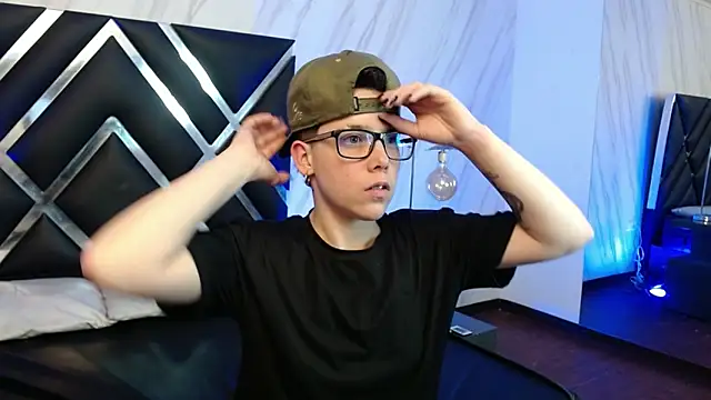 SpencerMontgomery webcam