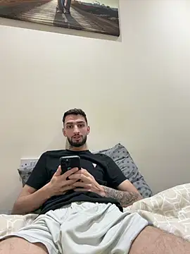 Juliann69Ramiro webcam