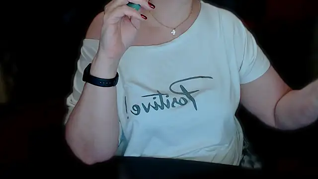 AlisaHot55 webcam