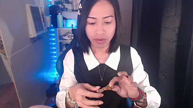 Miracle_TheBrat webcam