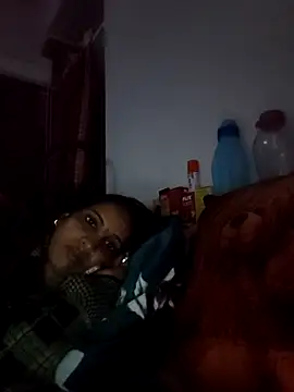 Hotty-Nidhi webcam
