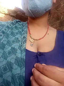 Lattika-Bhabhi webcam