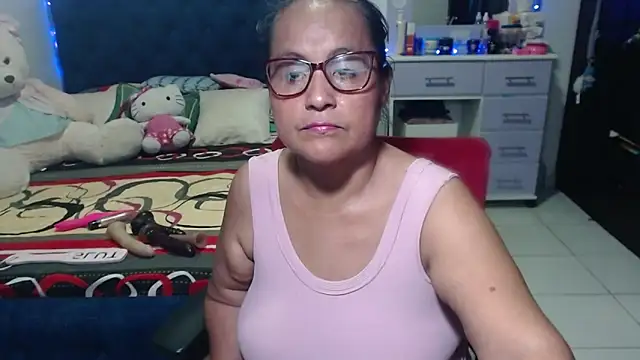 Pervert Mommy (Pervert_mommy_)