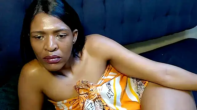 SpicyQueenxxxx webcam