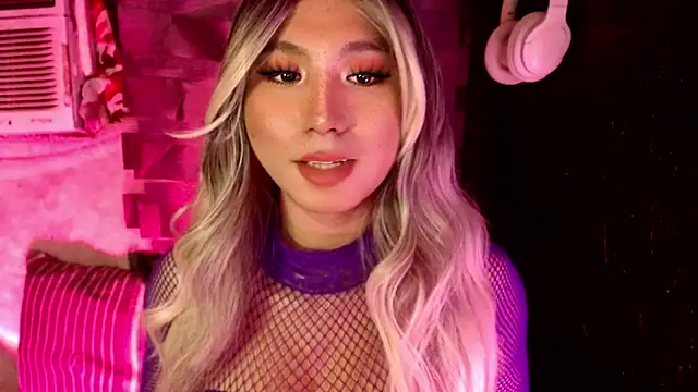 horescocklucy (T young) - RIDE ON MY HORSECOCK DICK.