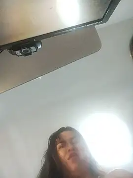 lucydiamonds1 - LucyDiamonds1's free webcam - UK Sex Cams