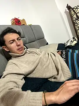 NaytonFreeman webcam