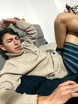 NaytonFreeman webcam