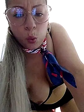 Katalina_S3xy webcam