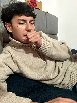 NaytonFreeman webcam